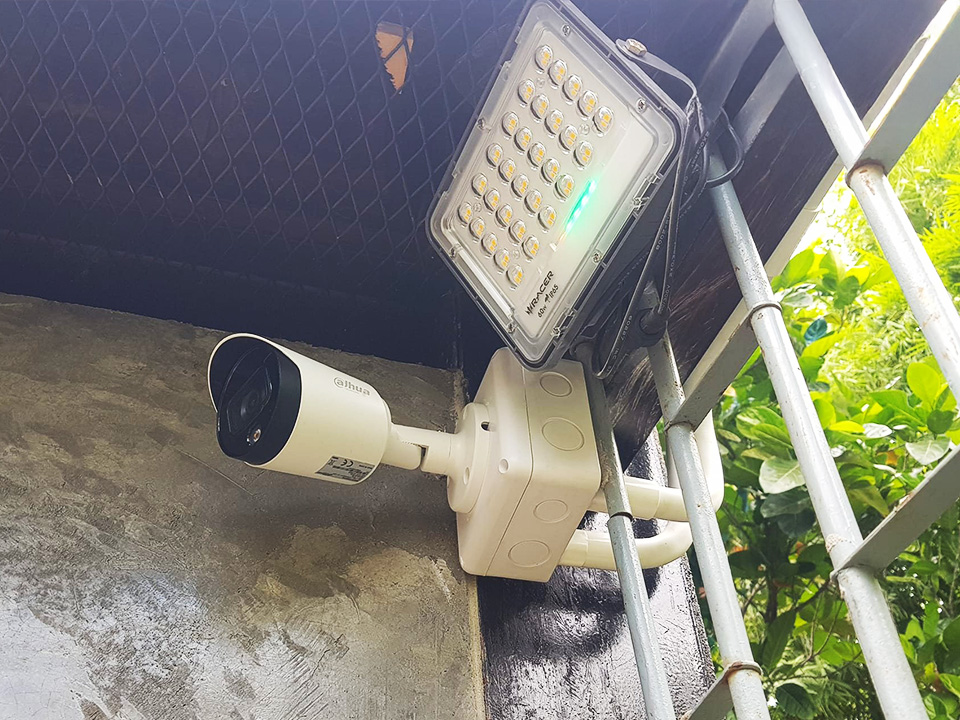 ติดตั้ง และซ่อมบำรุงกล้องวงจรปิดทุกประเภท ทั้งระบบ IP Camera และ Analog Camera