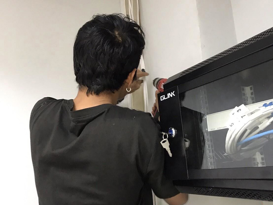 วางระบบเน็ตเวิร์ก, เดินสายแลน, เดินสายไฟเบอร์, ติดตั้งอินเทอร์เน็ตองค์กร, Access Point