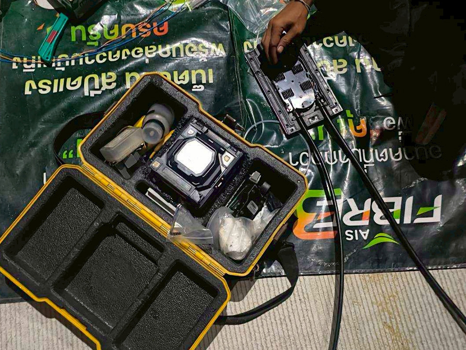 Fiber Optic Splicing & OTDR